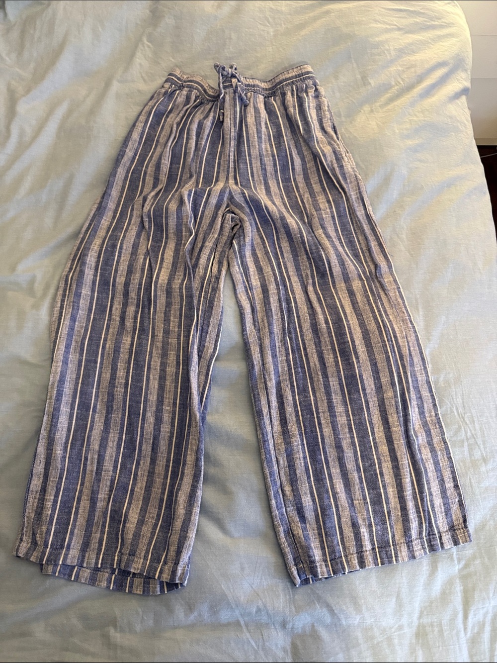 Striped Wide-Leg Drawstring Pants in Blue and White